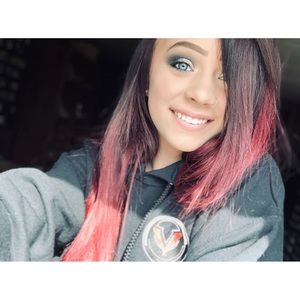 Meet your Posher, Vanessa